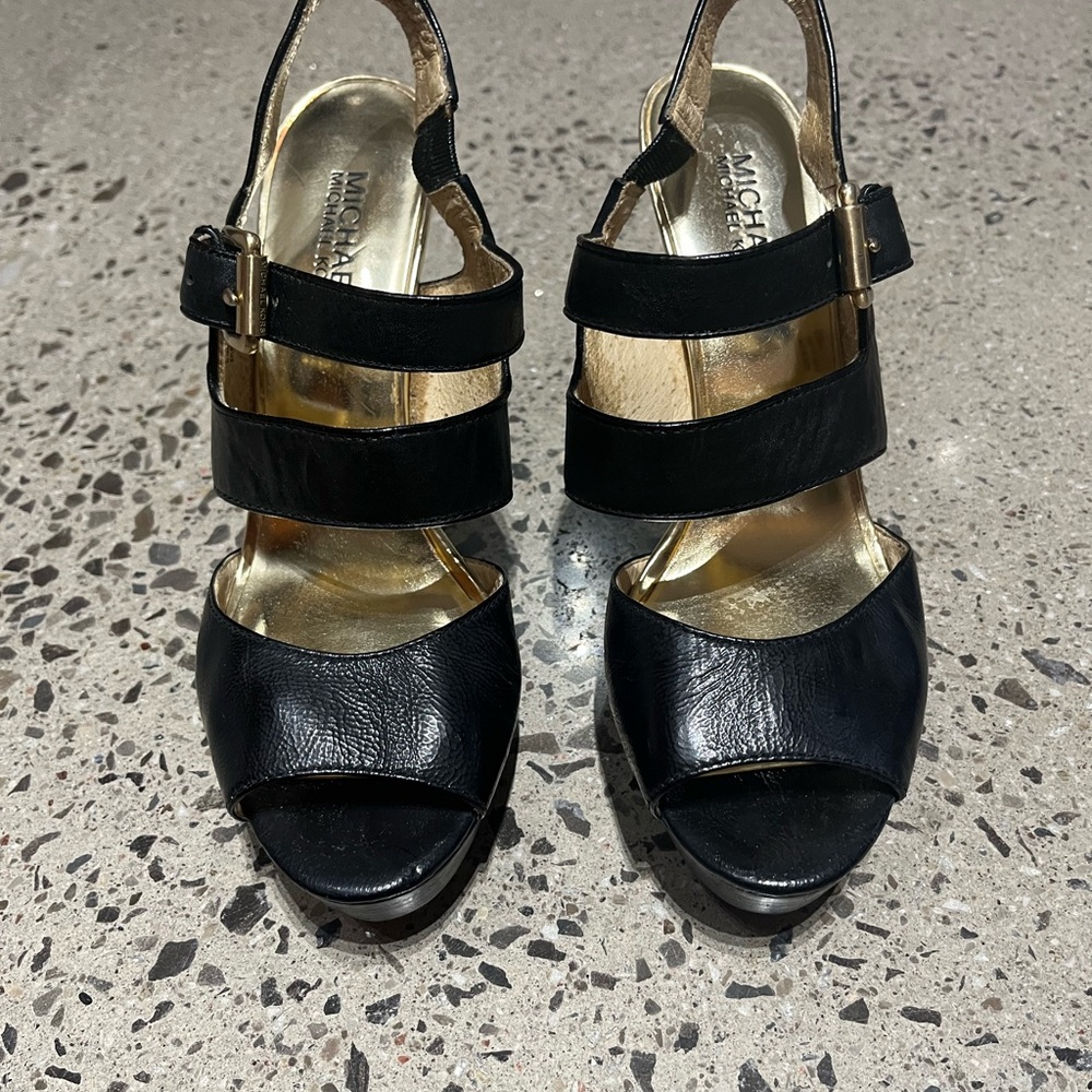 MICHAEL Michael Kors Black Leather gorgeous high heel sandals